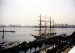 Shinagawa_maerz2001-04_750.jpg